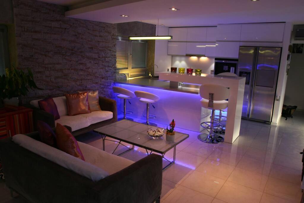 Nice Life - Luxury Apartment In The Old Town. Bratislava Exteriér fotografie