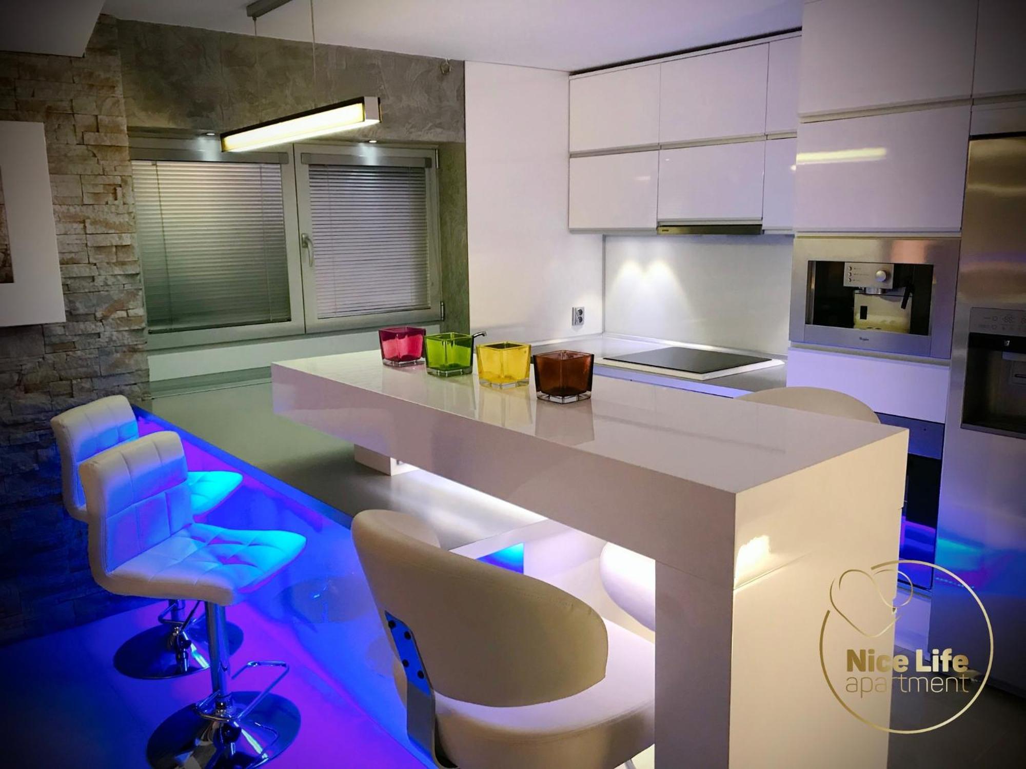 Nice Life - Luxury Apartment In The Old Town. Bratislava Exteriér fotografie